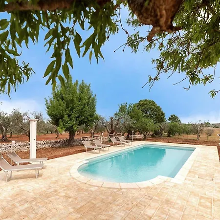 Stone House With Underground Pool For 6 Сasa de vacaciones